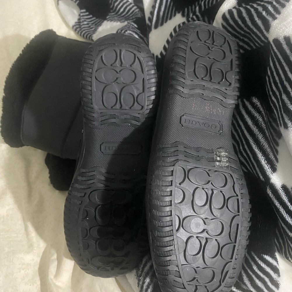 Coach Black Shearling Boots - Picture 6 of 6